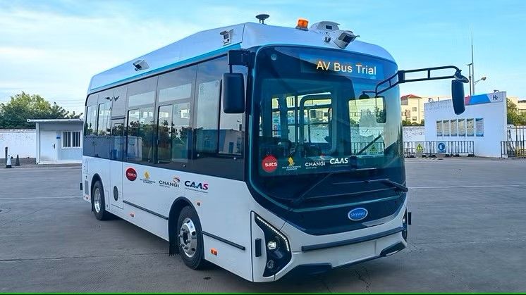 images/newsimages_bus_en/2024/Autonomous Bus Changi.jpg#joomlaImage://local-images/newsimages_bus_en/2024/Autonomous Bus Changi.jpg?width=746&height=419