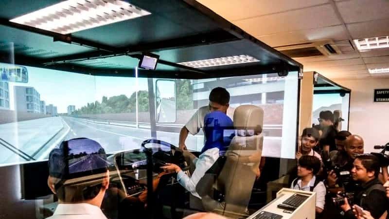 images/newsimages_bus_en/2017/Rapid Bus Receives High Profile Visit .jpg#joomlaImage://local-images/newsimages_bus_en/2017/Rapid Bus Receives High Profile Visit .jpg?width=800&height=450