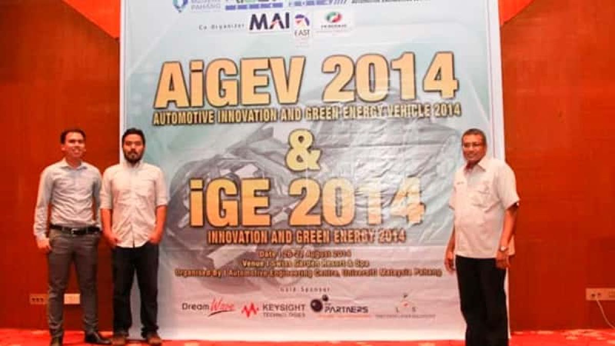 images/newsimages_bus_en/2014/Sync%20RD%20Nominated%20By%20Universiti%20Malaysia%20Pahang%20To%20Educate%20On%20Innovations%20For%20Green%20Energy%20Vehicles.jpg#joomlaImage://local-images/newsimages_bus_en/2014/Sync RD Nominated By Universiti Malaysia Pahang To Educate On Innovations For Green Energy Vehicles.jpg?width=800&height=450