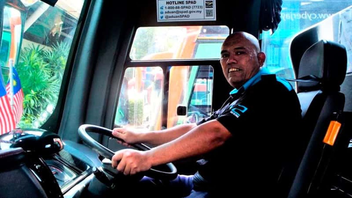 images/newsimages_bus_en/2017/A%20Well%20Taken-Care%20Of%20Driver%20Is%20A%20Happy%20Driver%20.jpg#joomlaImage://local-images/newsimages_bus_en/2017/A Well Taken-Care Of Driver Is A Happy Driver .jpg?width=800&height=450