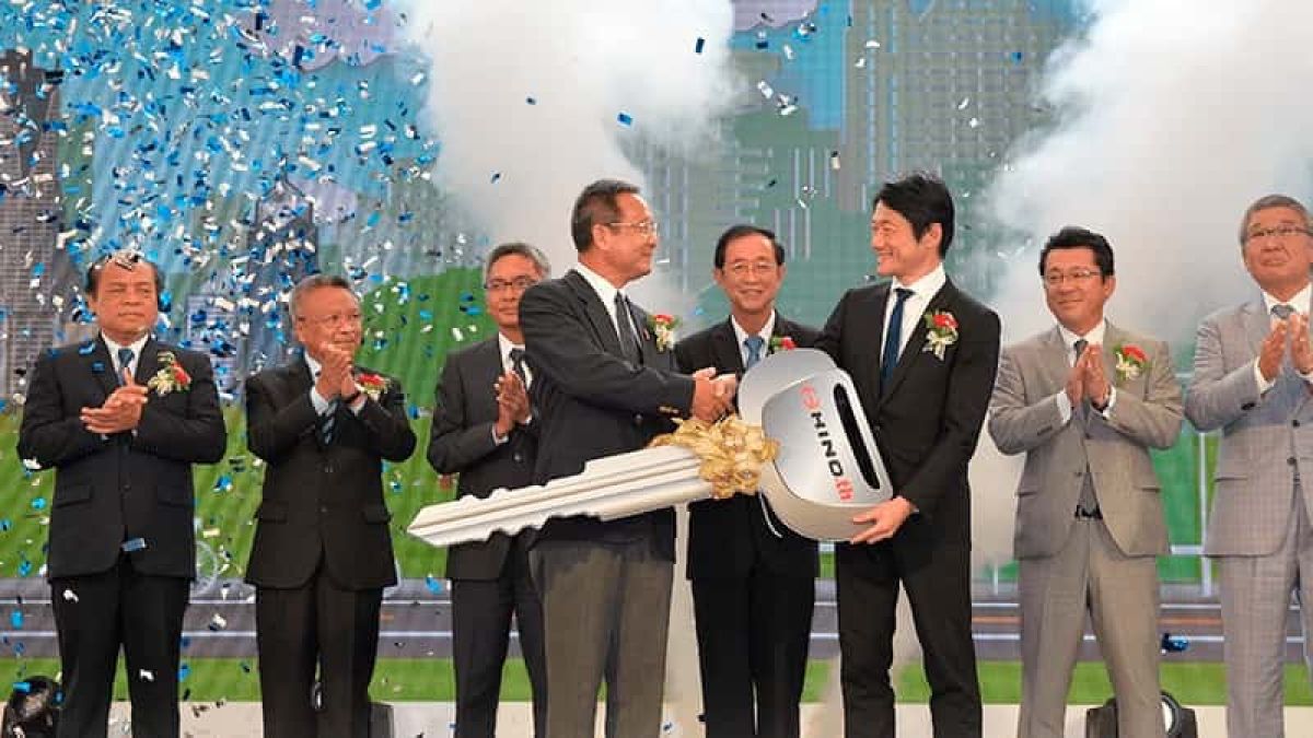 images/newsimages_bus_thai/hino%20hybrid%20bus.jpg#joomlaImage://local-images/newsimages_bus_thai/hino hybrid bus.jpg?width=800&height=450