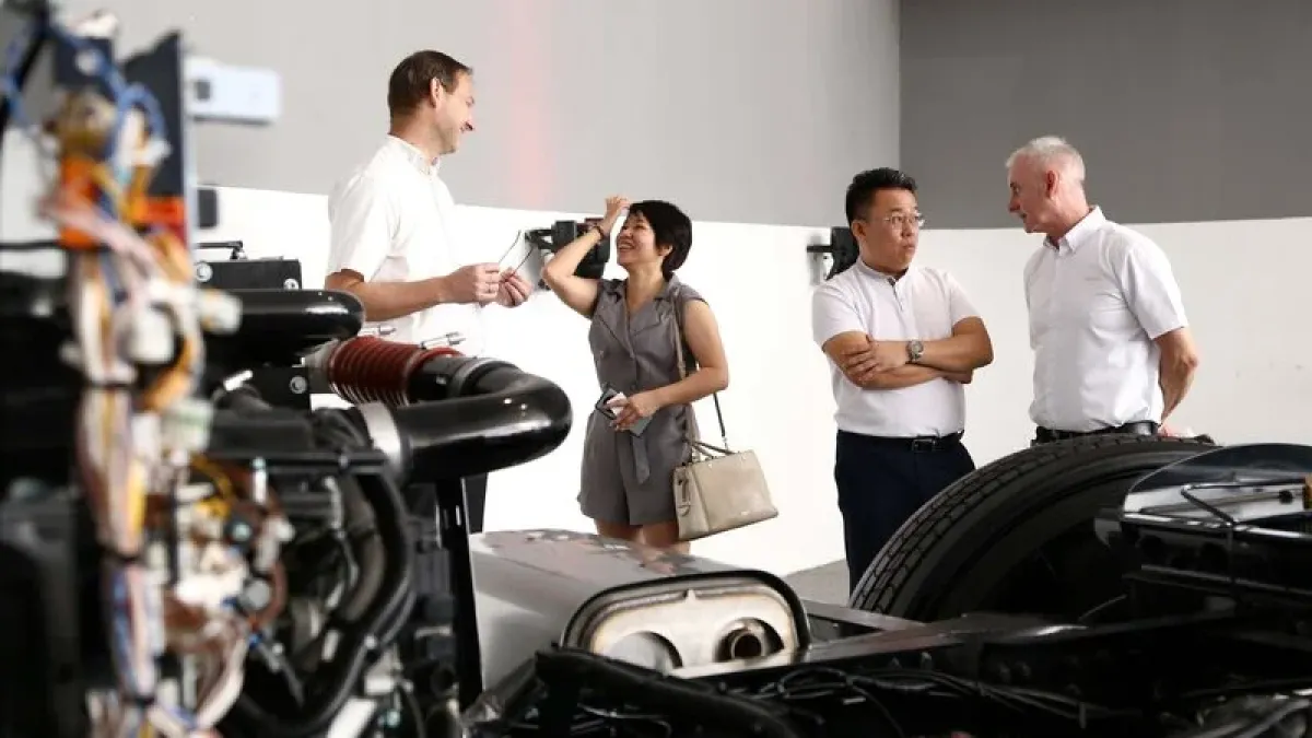 images/newsimages_bus_en/2023/MAN%20Malaysia%20memperkenalkan%20casis%20koc%20baharu%20dengan%20spesifikasi%20EURO%20V-54c42d9a.webp#joomlaImage://local-images/newsimages_bus_en/2023/MAN Malaysia memperkenalkan casis koc baharu dengan spesifikasi EURO V-54c42d9a.webp?width=800&height=450