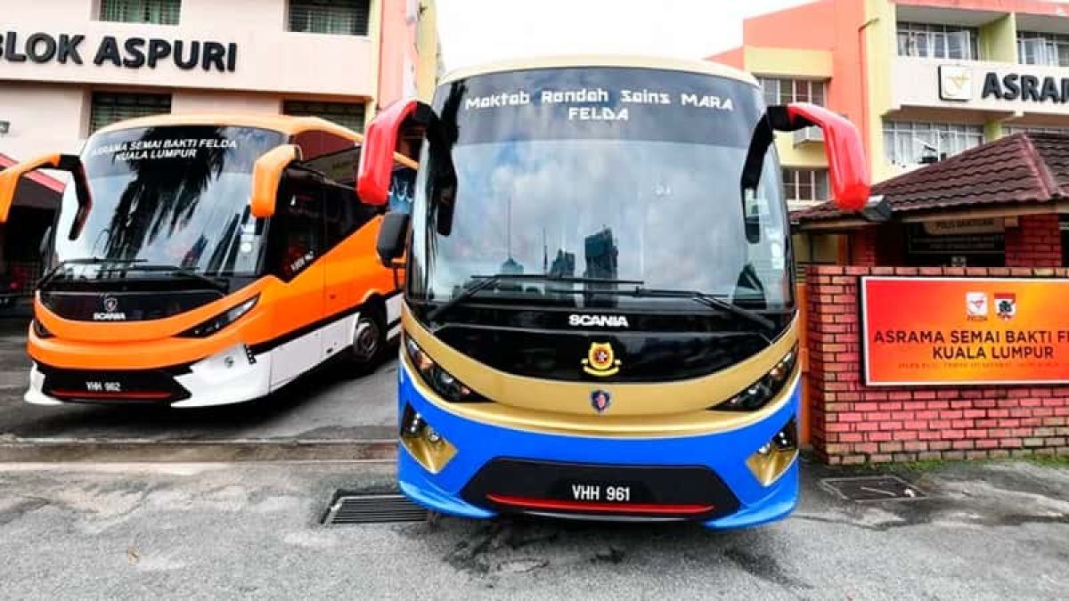 images/newsimages_bus_cn/SCANIA%20向联邦土地发展局移交两辆%20SCANIA%20K%20360%20IB%204X2%20巴士以提供%20SEMAI%20BAKTI%20宿舍和%20MRSM%20学生日常安全又舒适的载送服务.jpg#joomlaImage://local-images/newsimages_bus_cn/SCANIA 向联邦土地发展局移交两辆 SCANIA K 360 IB 4X2 巴士以提供 SEMAI BAKTI 宿舍和 MRSM 学生日常安全又舒适的载送服务.jpg?width=800&height=450