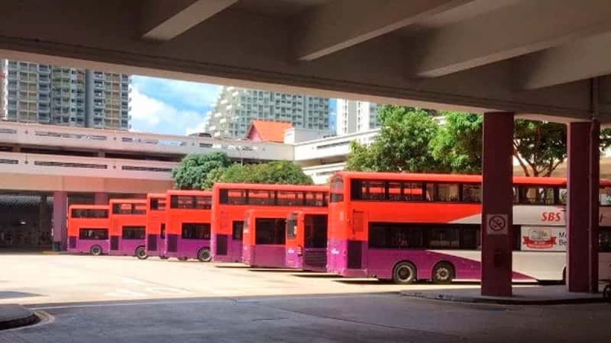 images/newsimages_bus_en/2015/LTA%20Shortlists%208%20Bids%20For%20Loyang%20Bus%20Package%20.jpg#joomlaImage://local-images/newsimages_bus_en/2015/LTA Shortlists 8 Bids For Loyang Bus Package .jpg?width=800&height=450